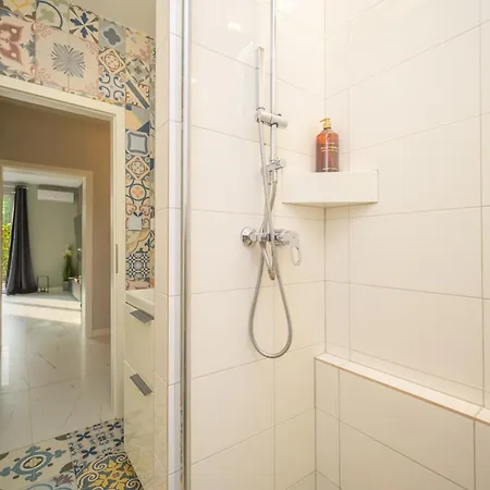 Private Baltic & Art Apartment