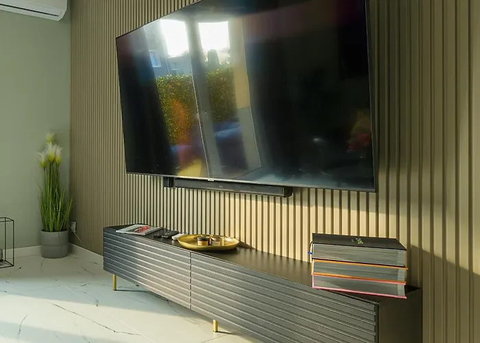 Private Baltic & Art *