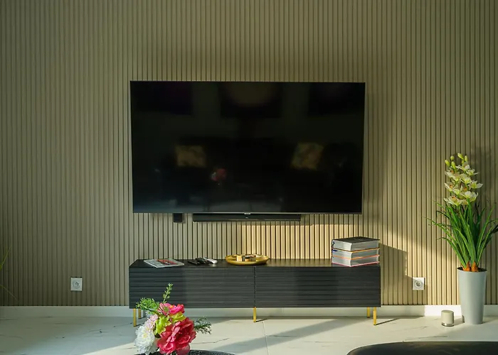 Private Baltic & Art *